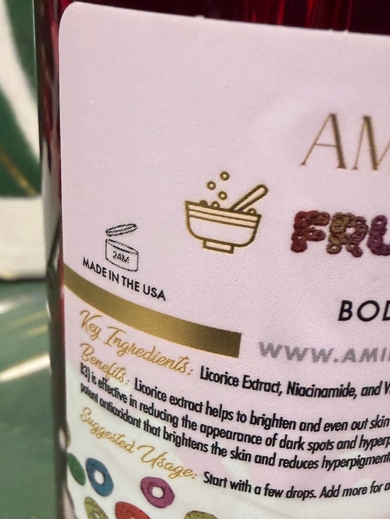 AMINNAH Fruit Loops Red Body Oil - Nourishing Skin Oil - Picture 3 of 5